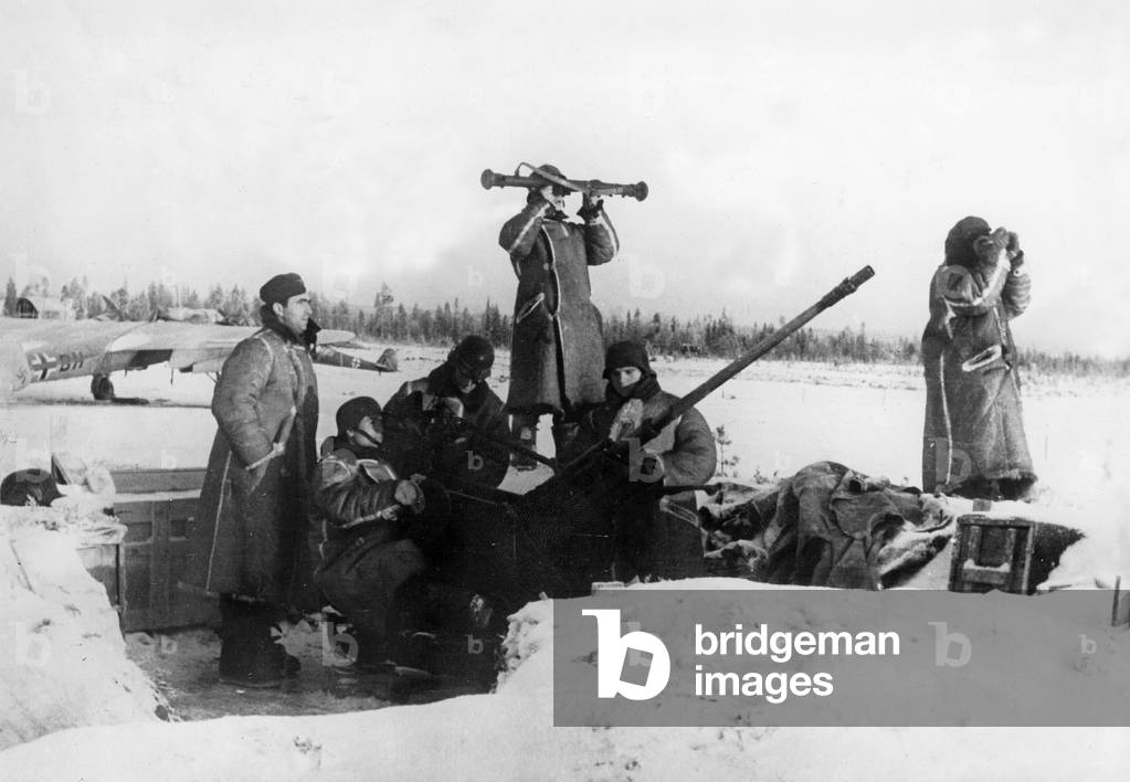 German light Flak gun at the Eastern Front, 1942 (b/w photo)