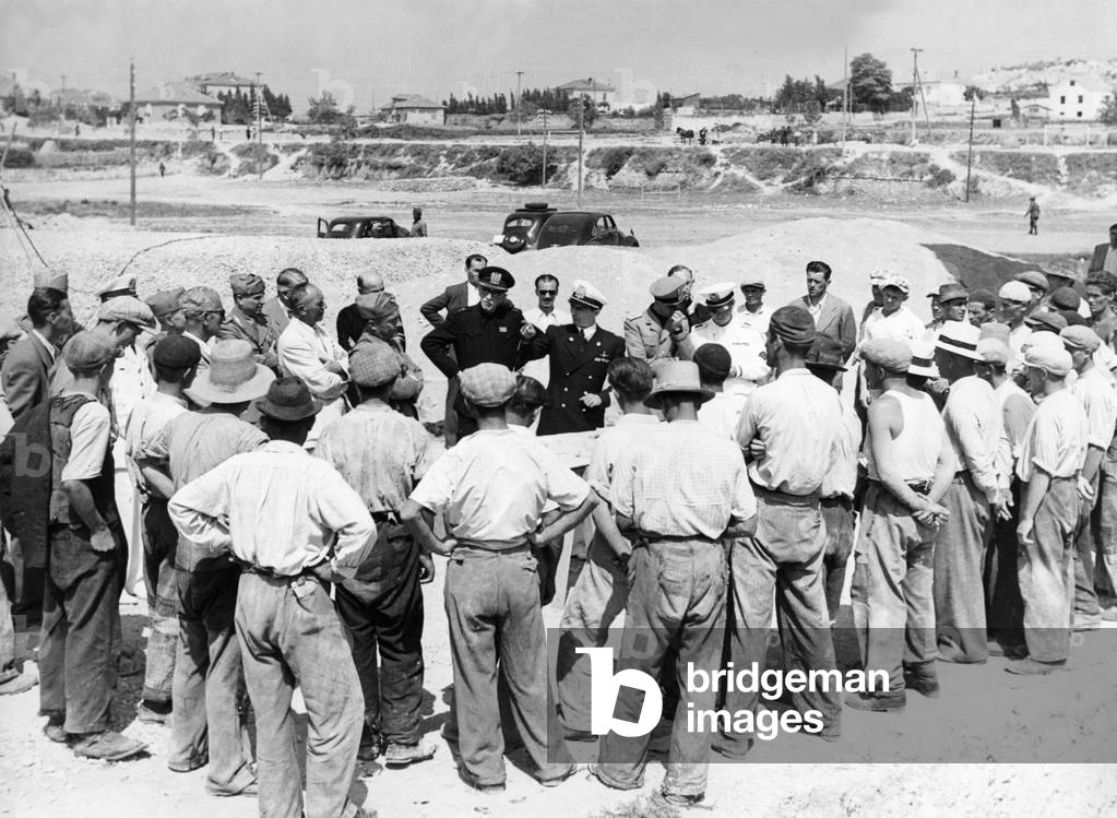 Italian troops, c.1941-45 (b/w photo)