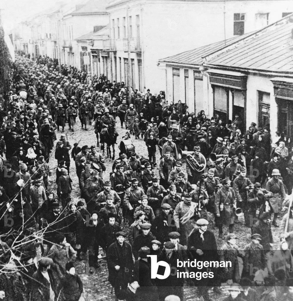 Entry of Austro-Hungarian troops into Ukraine, 1918 (b/w photo)