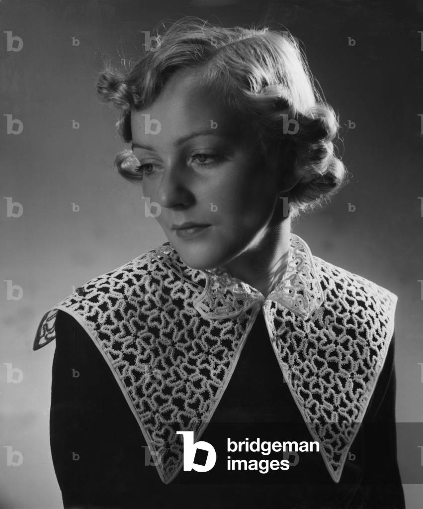 Portrait of a woman, 1937 (b/w photo)
