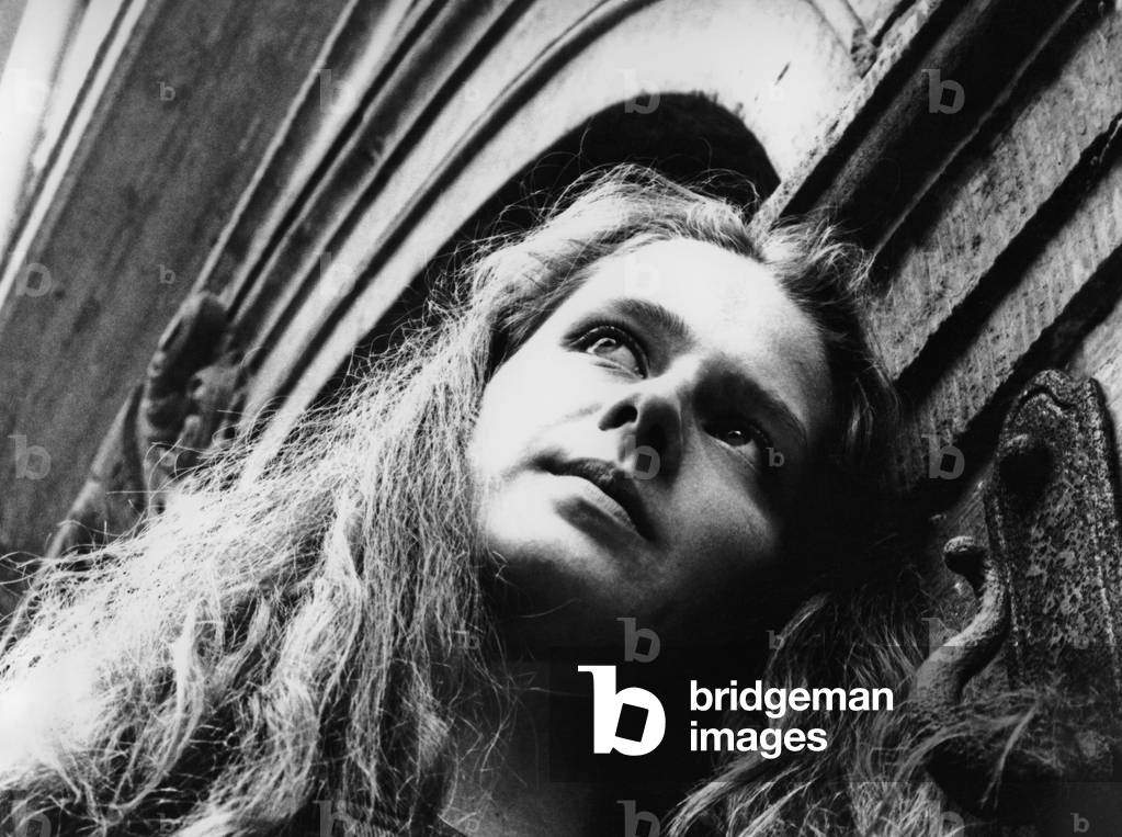 Portrait of a girl, 1970-99 (b/w photo)