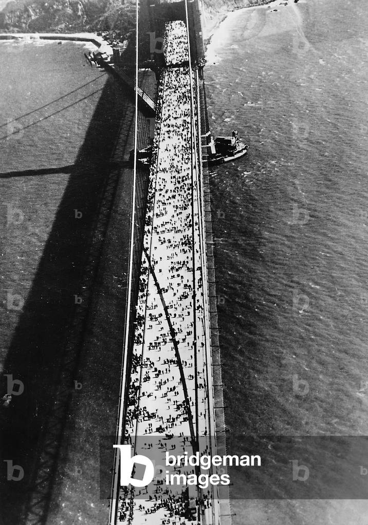 Pedestrians on the Golden Gate Bridge, 1937 (b/w photo)