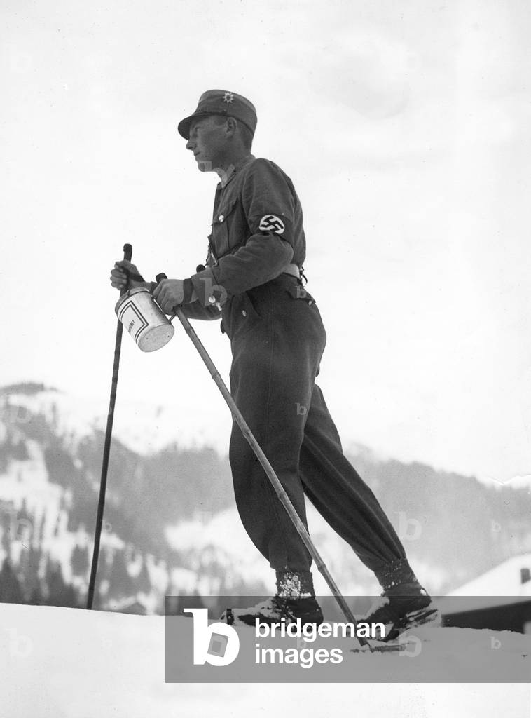 Winter Relief, 1936 (b/w photo)