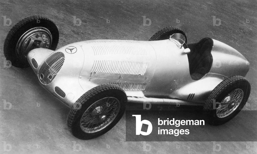 Mercedes-Benz racing car, 1936 (b/w photo)