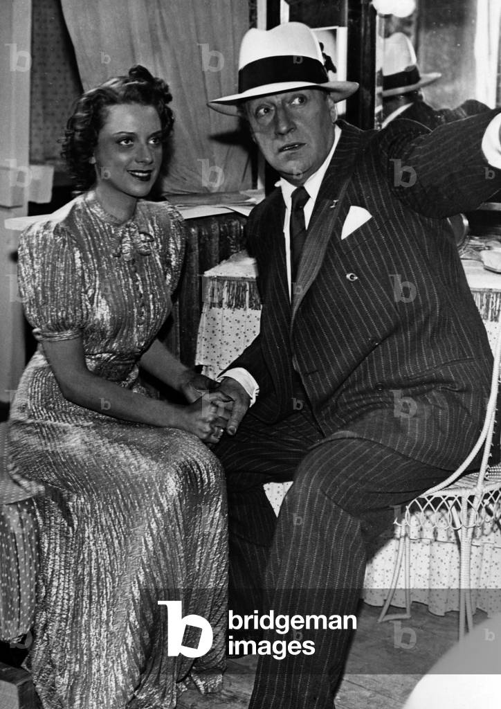 Sascha Guitry and Genevieve de Sereville (b/w photo)