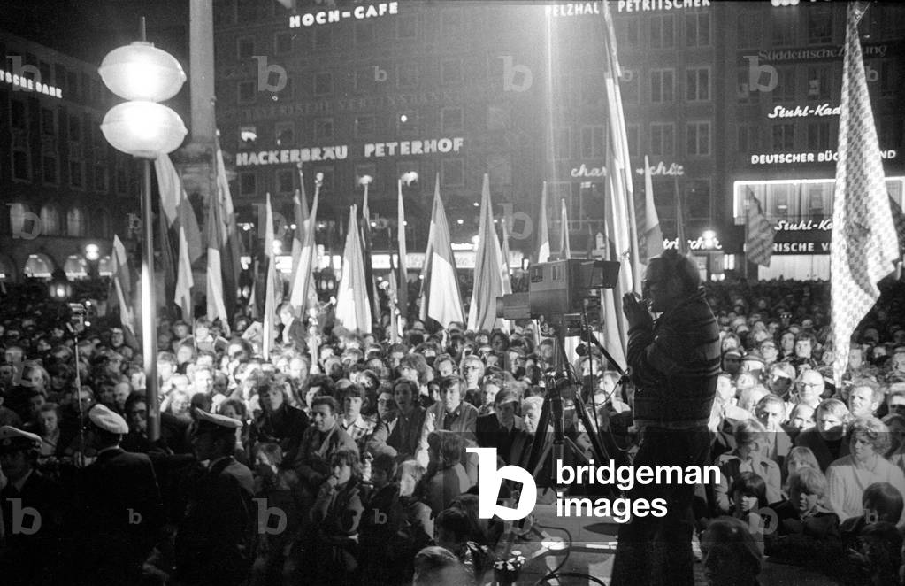 Celebration of FC Bayern on Marienplatz, 1974 (b/w photo)
