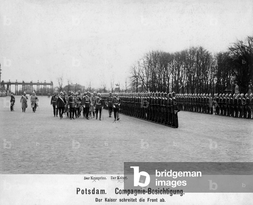 Company inspection, 1903 (b/w photo)