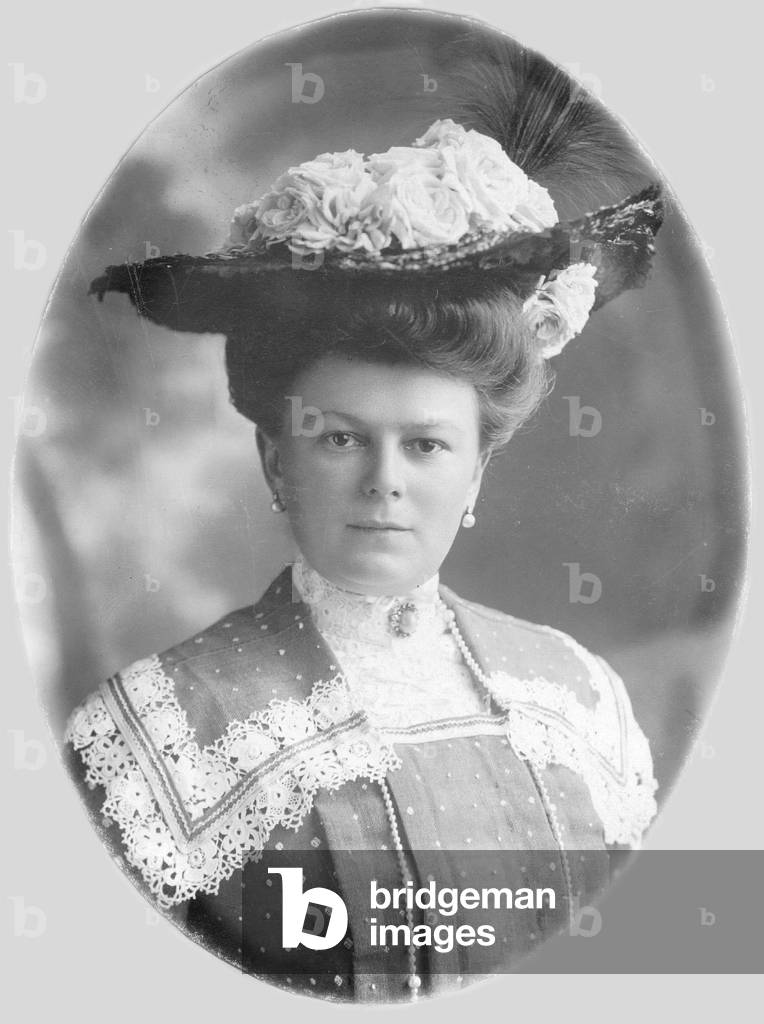 Sophie von Hohenberg, wife of Archduke Franz Ferdinand, 1913 (b/w photo)