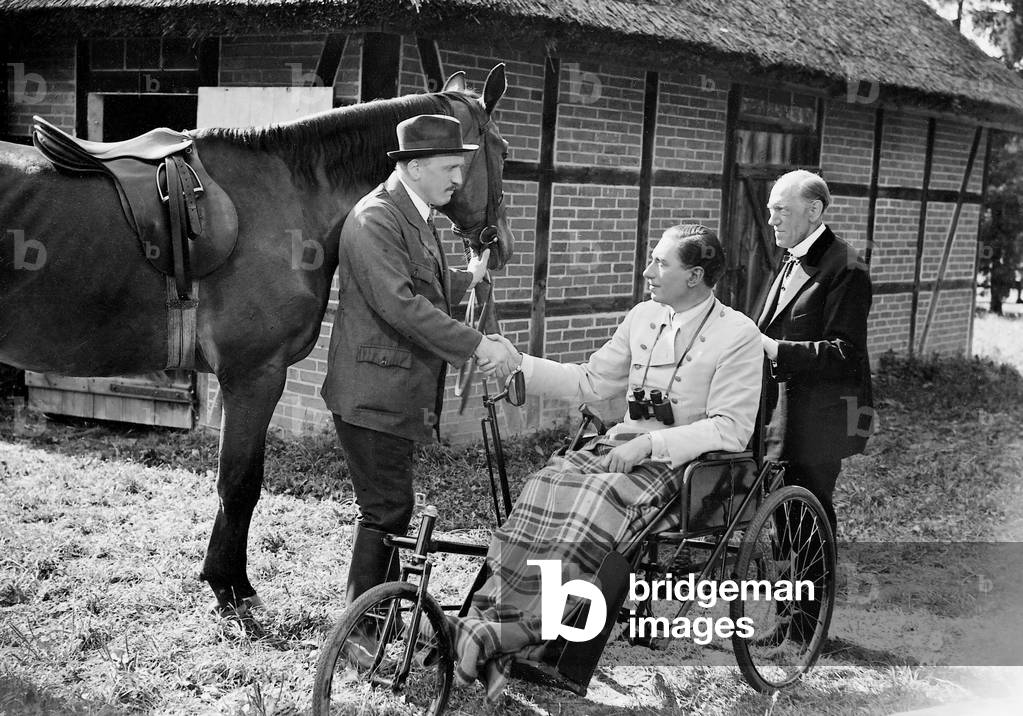 Jakob Sinn and Willy Birgel in 'Riding for Germany', 1941 (b/w photo)