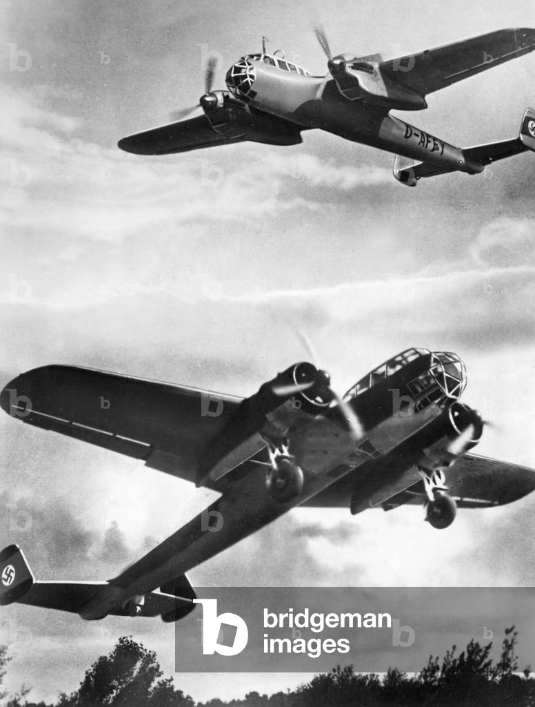 Dornier Do 215 and Do 17 combat aircrafts