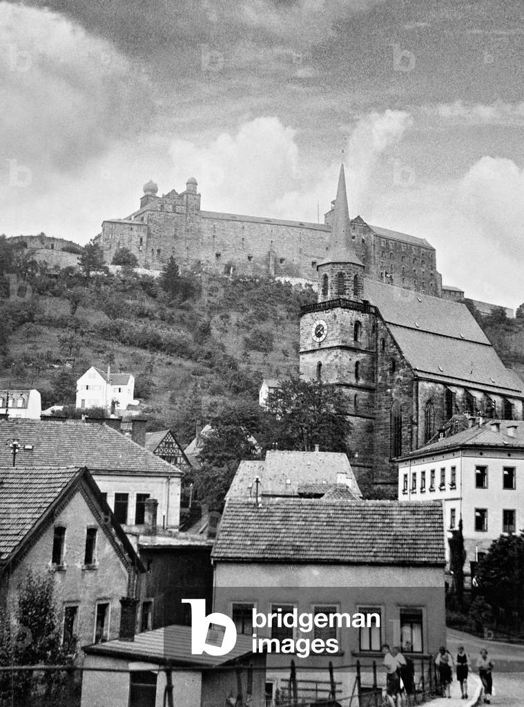 Plassenburg and St. Peter's Church, 1931 (b/w photo)