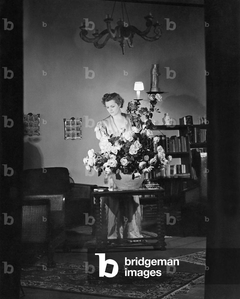 Olga Chekhova, 1937 (b/w photo)