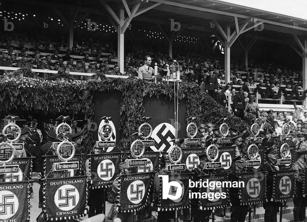Joseph Goebbels speaks to the SA, 1935 (b/w photo)