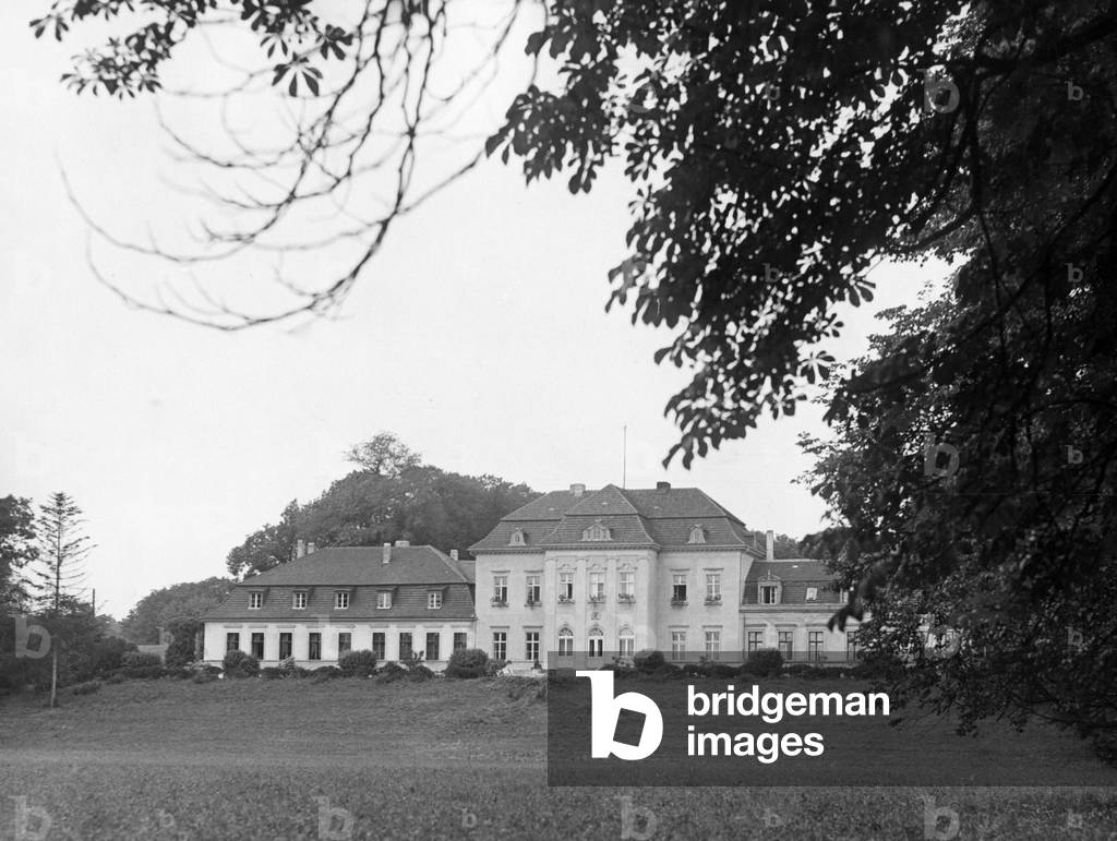Proetzel Castle near Strausberg, ca 1930s