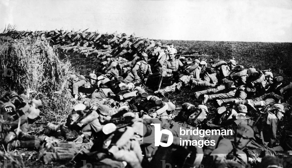 Last imperial manoeuvre, 1913 (b/w photo)