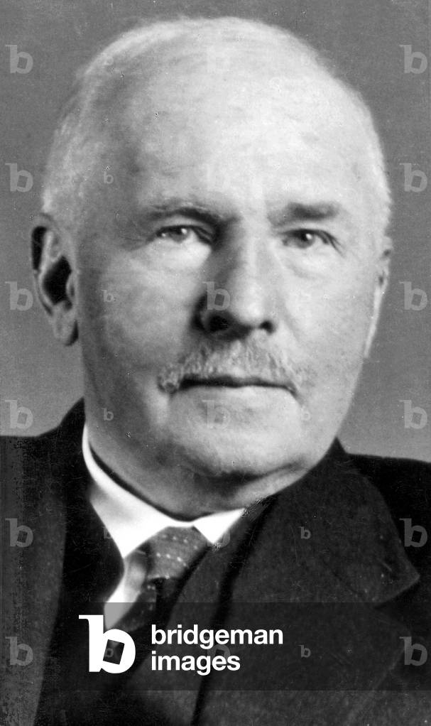 Theodor Wiegand (b/w photo)