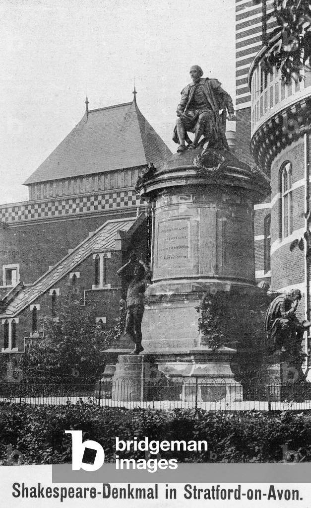 Shakespeare memorial in Stratford-upon-Avon