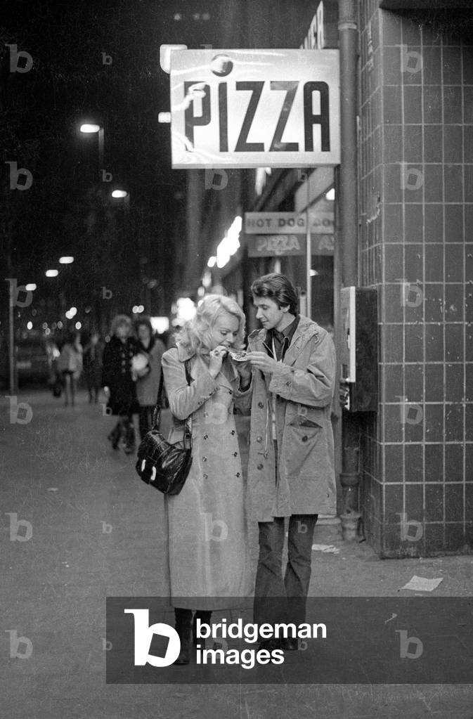 At night in Munich, 1971 (b/w photo)