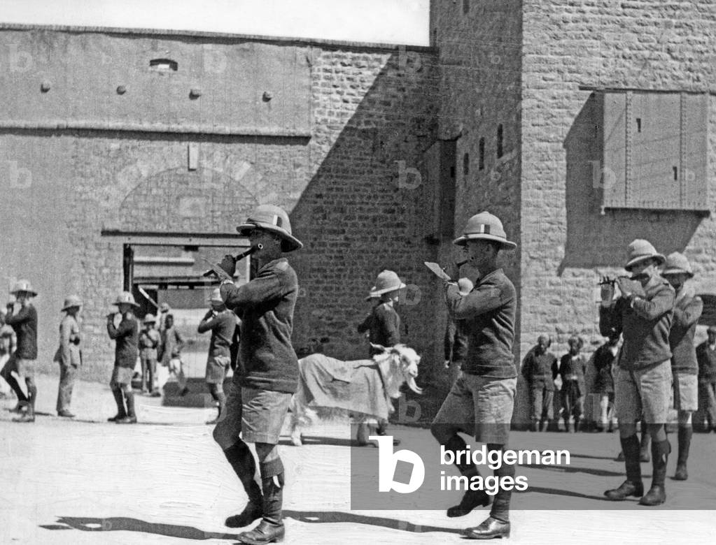 Guard parade of the English troops in British India, 1936 (b/w photo)