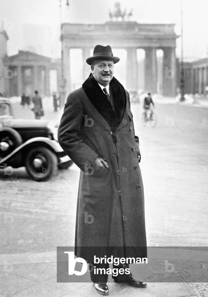 Pierre Etienne Flandin in front of the Brandenburg Gate, 1937 (b/w photo)