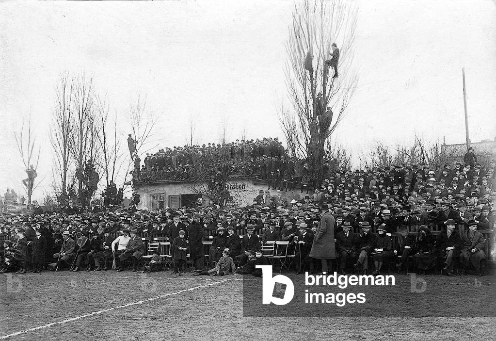 Football: Cities fight Hamburg - Berlin 1: 0 (b/w photo)