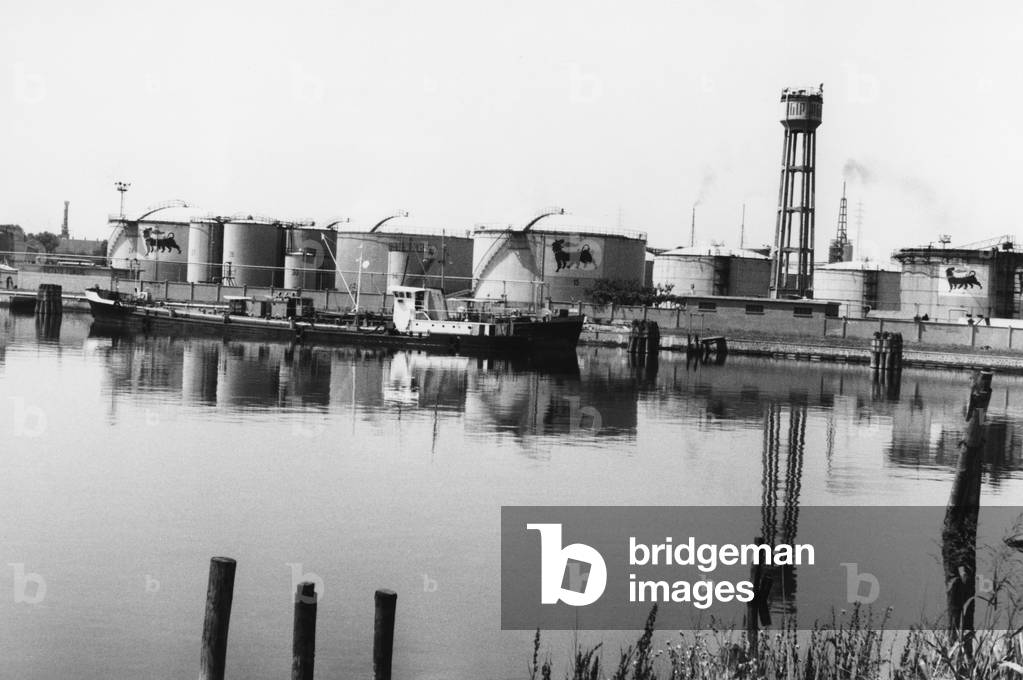 Industry in Mestre  (photo)