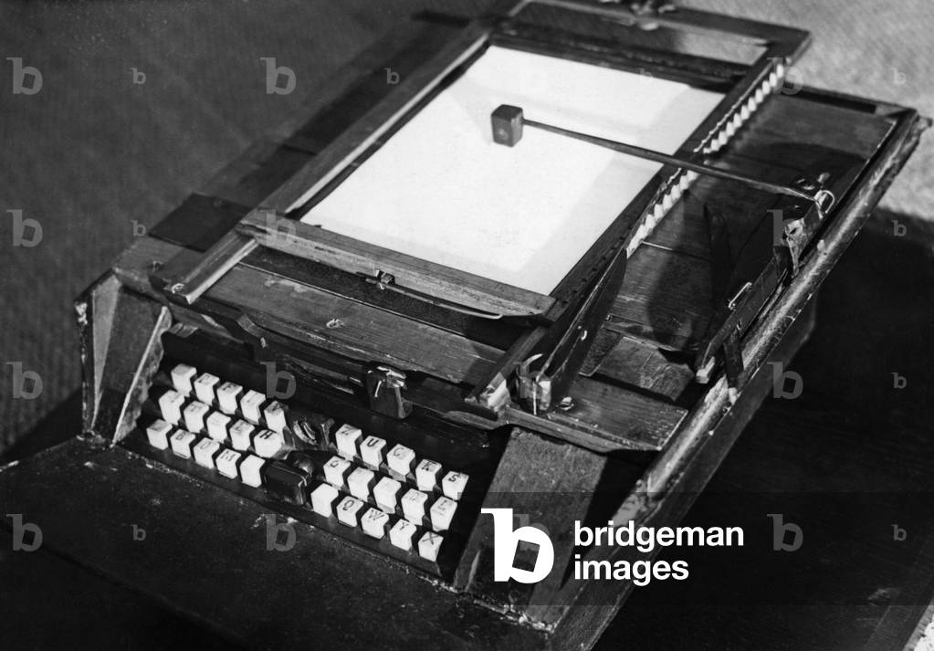 The oldest German typewriter from 1864 (b/w photo)
