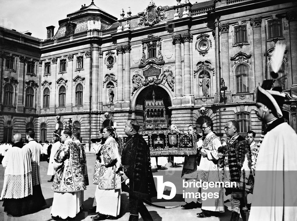St. Stephen's procession, 1934 (b/w photo)