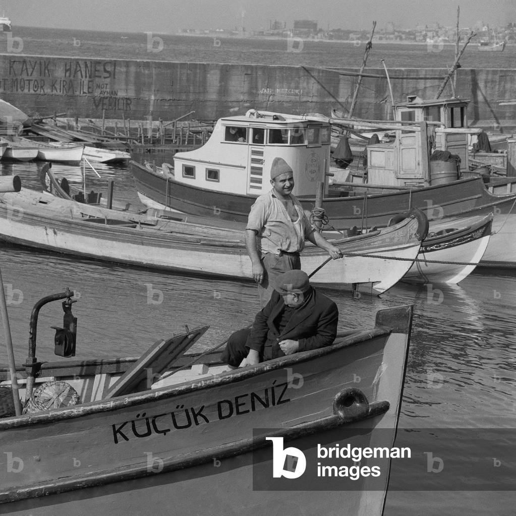 Port of Istanbul, 1965 (b/w photo)