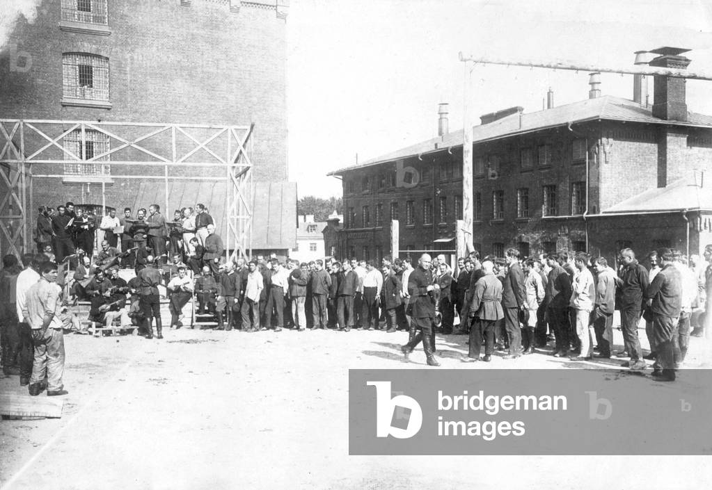 Prisoners in a camp in the Soviet Union, 1926 (b/w photo)