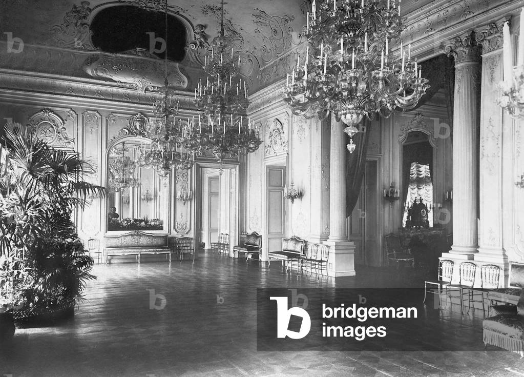 Ballroom of the German embassy in Vienna, 1906 (b/w photo)