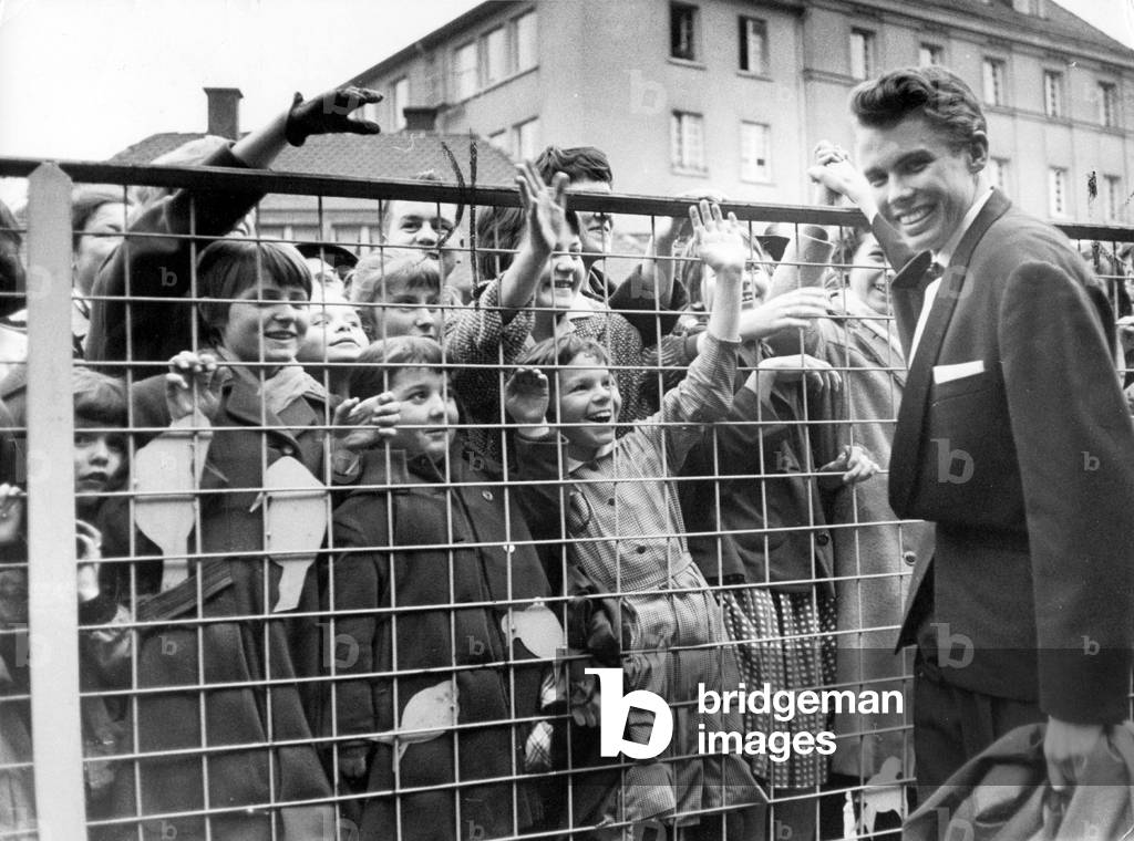 Peter Kraus (b/w photo)