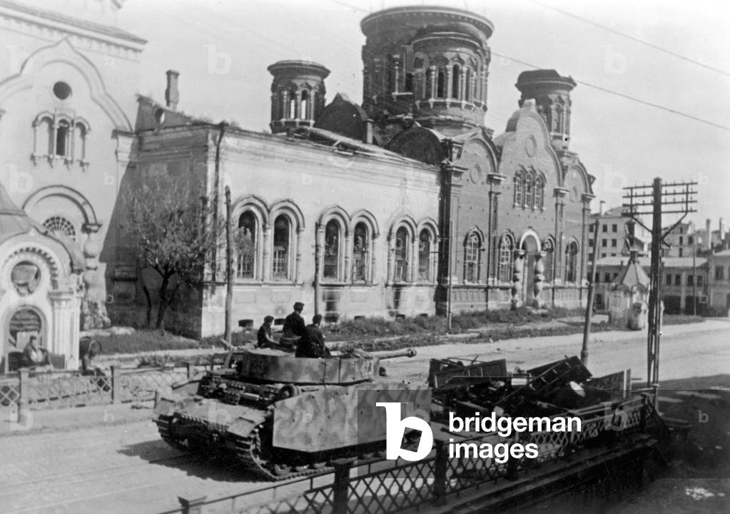 German Panzer IV in Orel, 1943 (b/w photo)