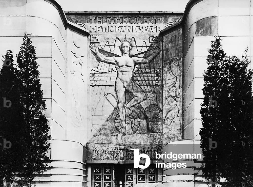 Pavilion at the World Exhibition in Chicago, 1933 (b/w photo)