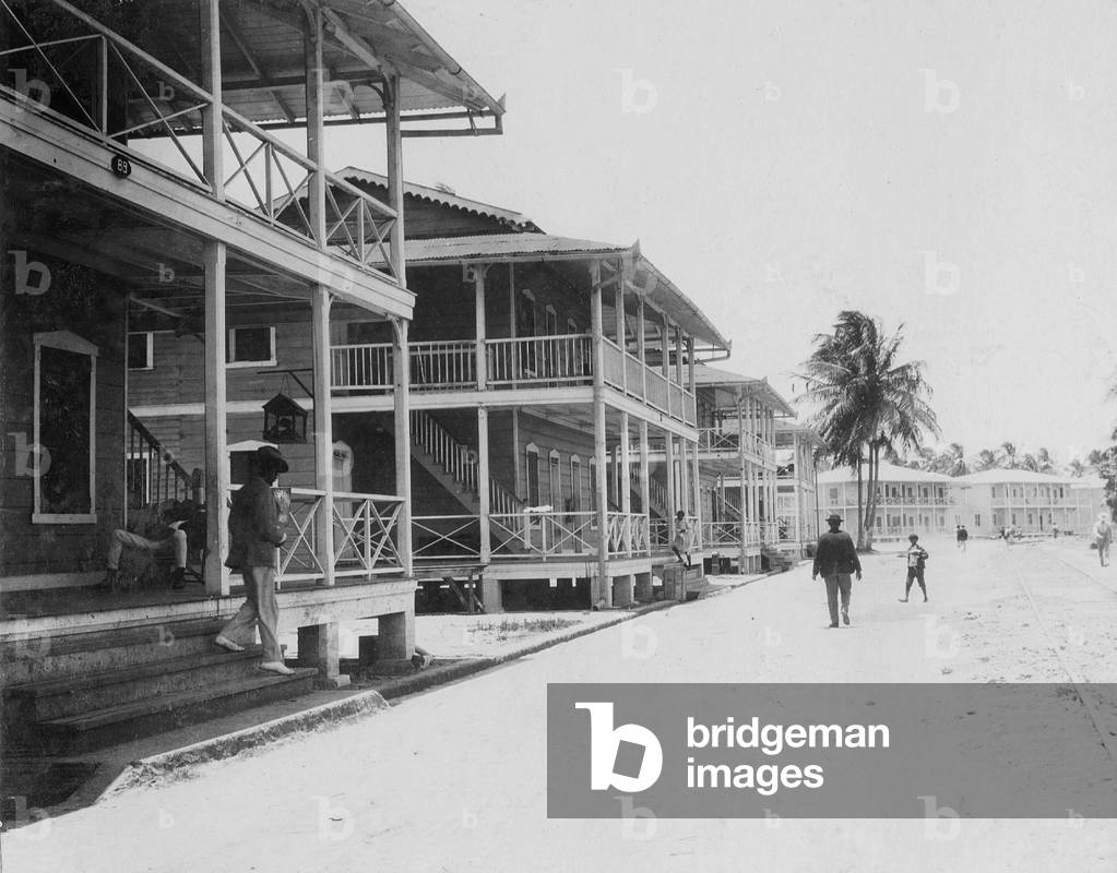 The construction of the Panama Canal, 1904 (b/w photo)