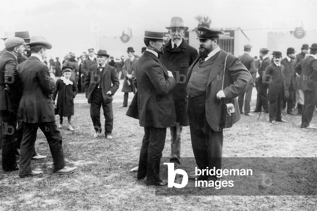 baron Henri de Rothschild (r, fat, cap) in Monaco in 1906
