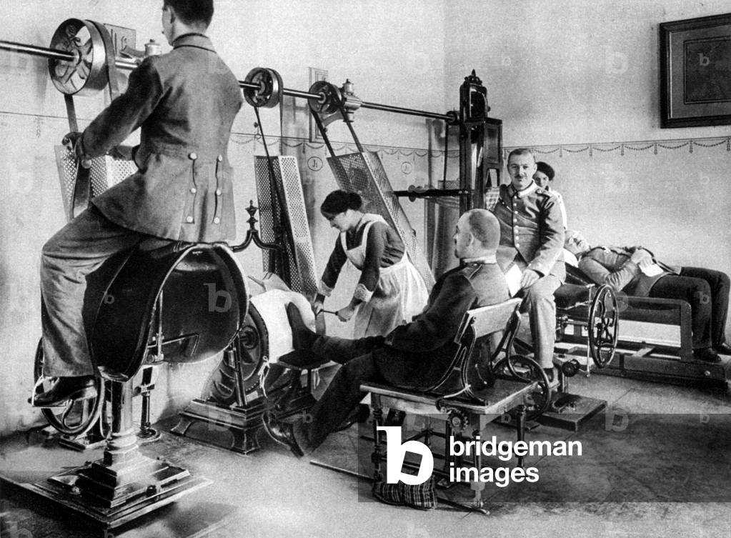 nursing german wounded soldiers : owing to the heigh state of perfection of the medical aid many german wounded soldiers are again made fit for service and will be able to go back to the front 1915