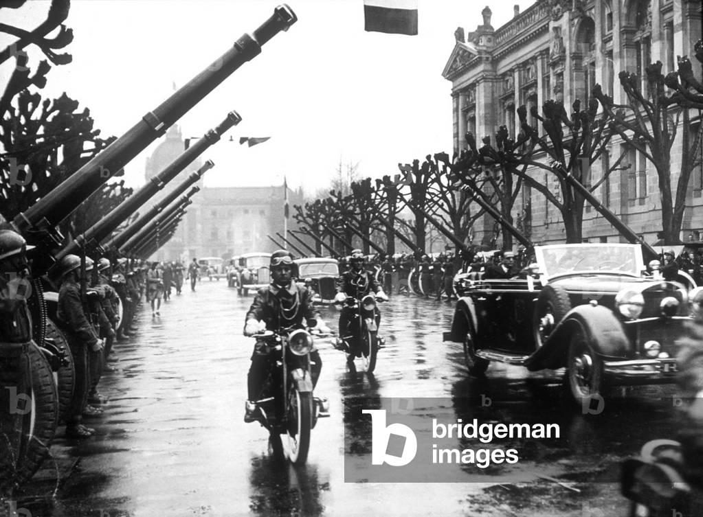 Visit of Felix Gouin in Strasbourg (Alsace) march 25, 1946