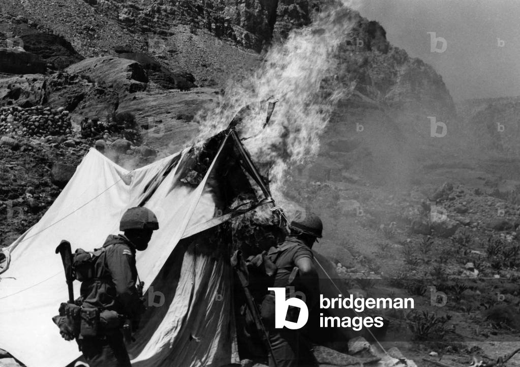 Destruction of a base of El Fatah by israeli army on april 8, 1968