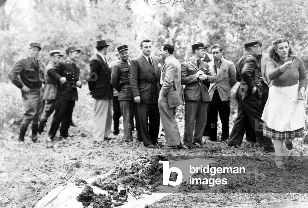 Body of Pierre Loutrel aka Pierrot le Fou (1917-1946) gangster found in 1949, 3 years after his death