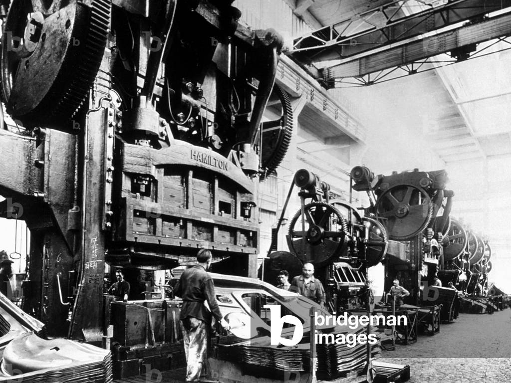 Fiat Lingotto car factory in Turin : Tool and Dye stamping plant, 1934