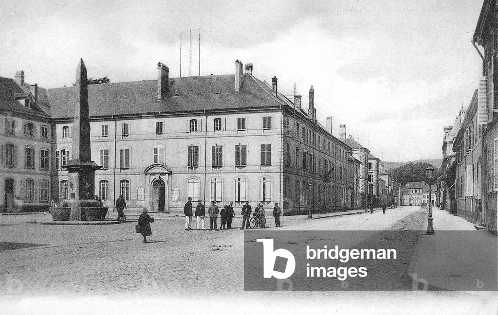 Generale View of the Stanislas place in Saint Die (Vosges, Lorraine, France) c. 1910