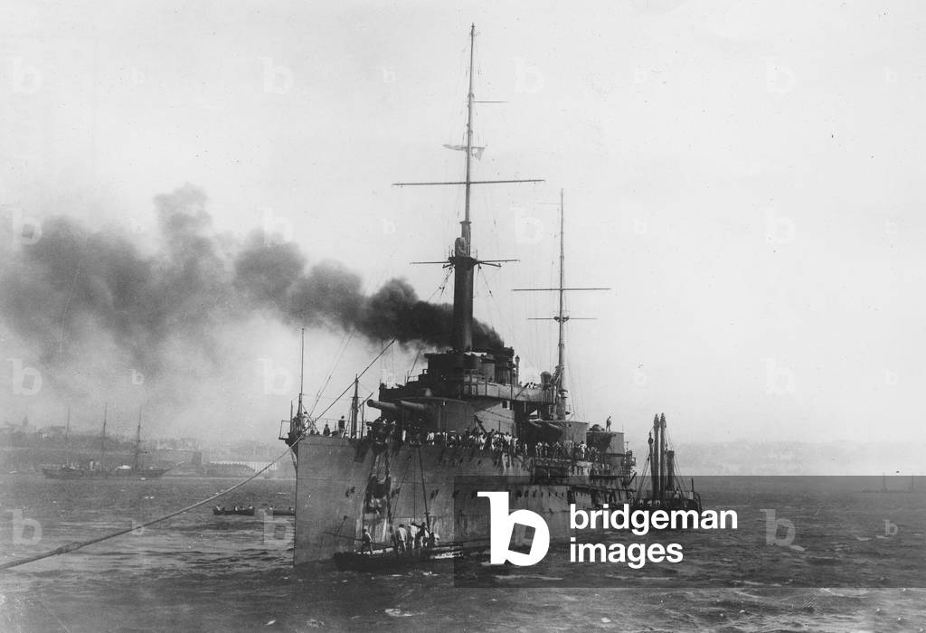 French cuirasse Danton during first world war, built in Brest in 1906, armed in 1909, torpedoed in 1917 in Sardinia costs