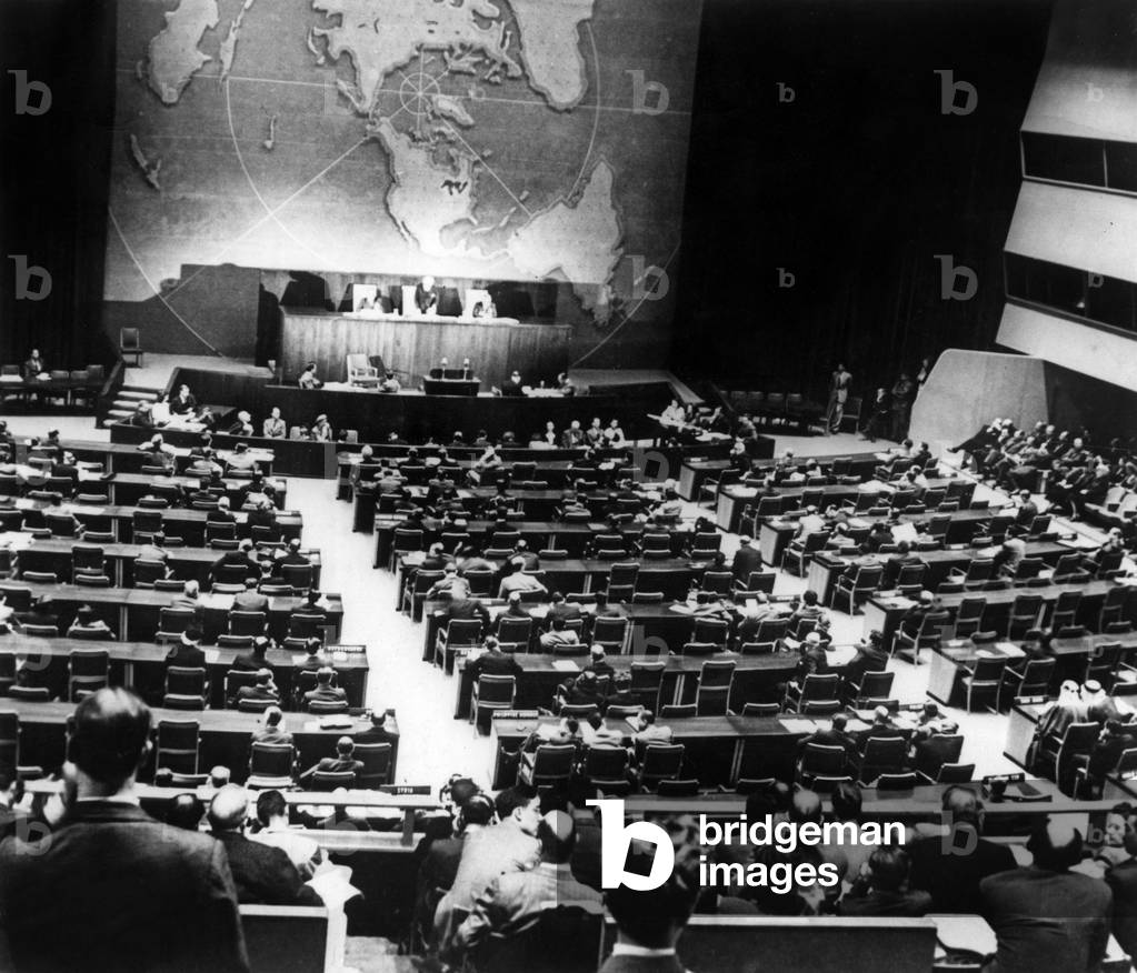 UNO session in New York, 29th November 1947 (b/w photo)