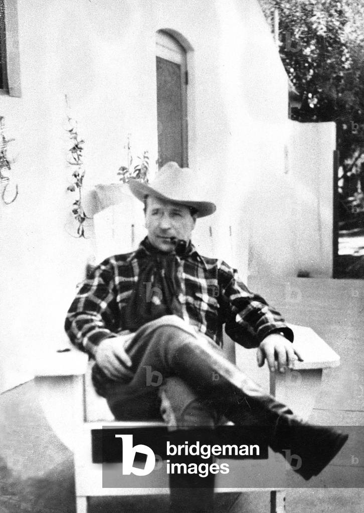 Writer Georges Simenon in Tucson, Arizona, september 1948