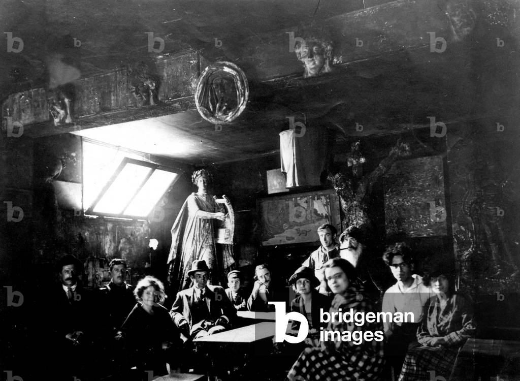 In Lapin Agile cabaret in Montmartre, Paris, c. 1910