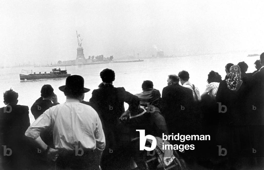 Arival of immigrants at Ellis Island, New York c. 1910
