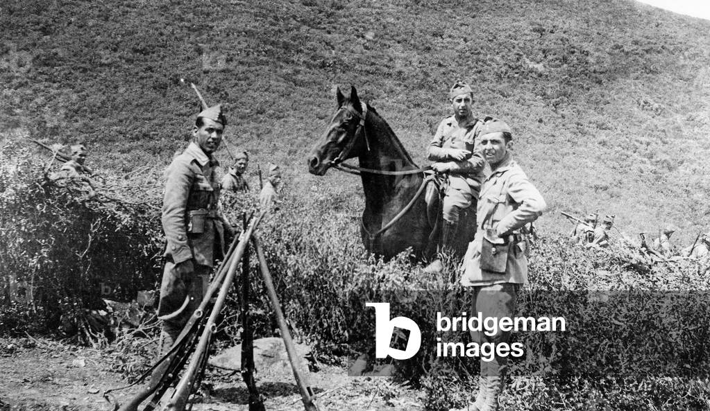 Rif war in Morocco in 1921-1926 : between Spain (later assisted by France) and the Moroccan Rif and Jibala tribes : here spanish fighters may 9, 1926