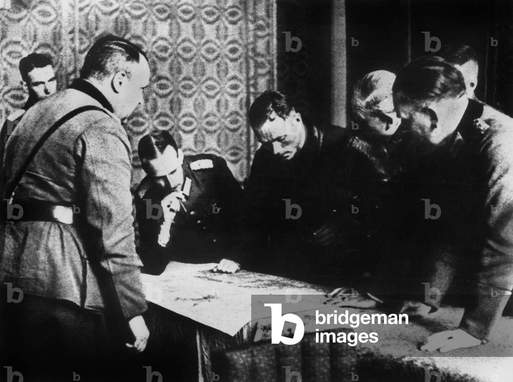 German General Heinz Guderian (2nd from r)  with Russian officer in Brest-Litovsk on september 22, 1939 to discuss the partition of Poland between Soviets and Germans