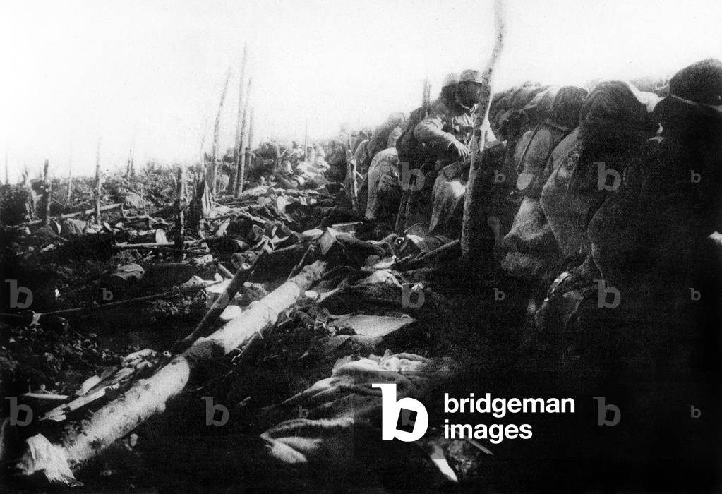 French soldiers in the trenches after assault on german lines during les Eparges battle (Meuse, Lorraine, France) early 1915